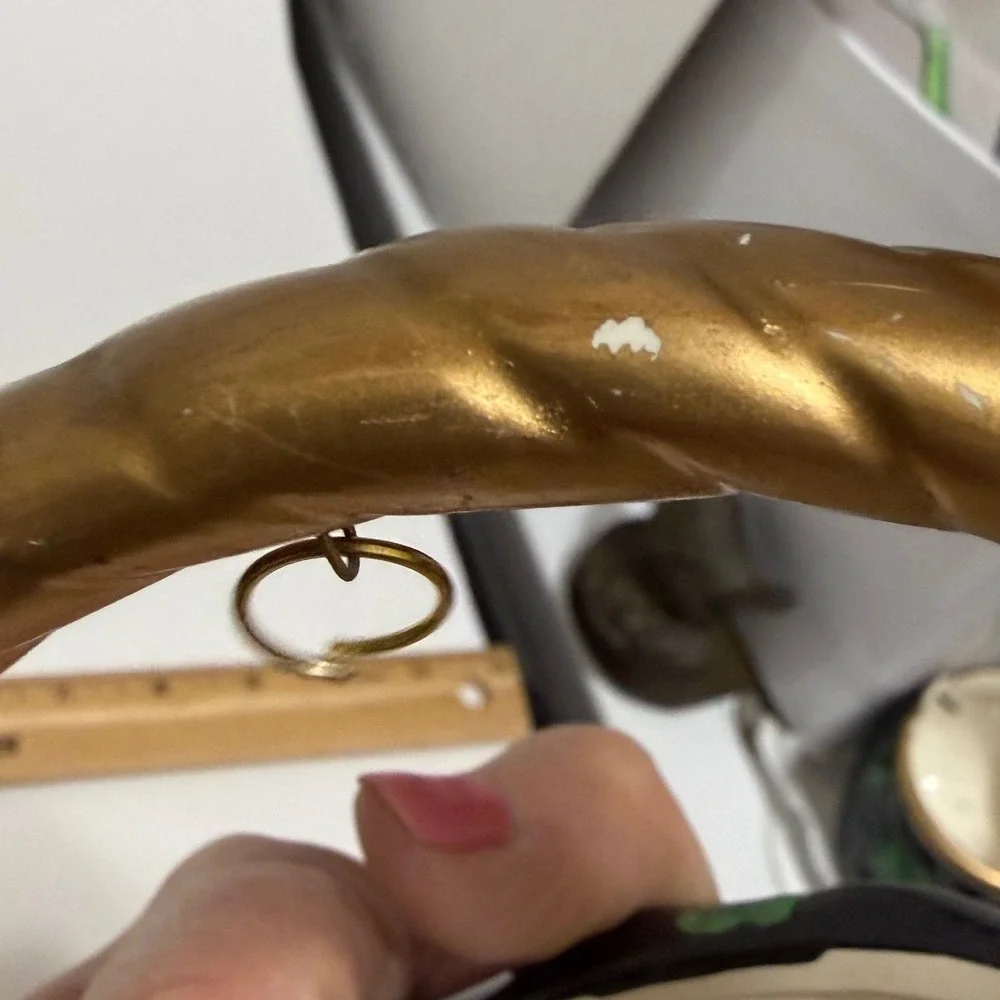 Vintage‎ Shamrock Basket Bowl Gold Twisted Handle Irish Cottage Decor